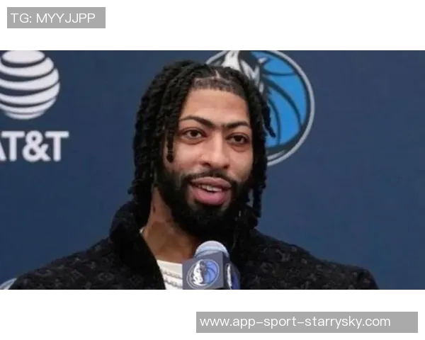 浓眉因小腿伤势缺席对阵雄鹿比赛连续第六场缺阵令人担忧