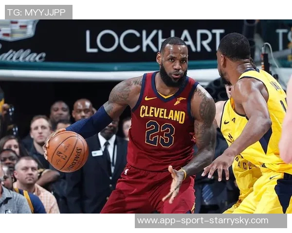 詹姆斯谈篮球体能恢复称多打比赛是最佳方法