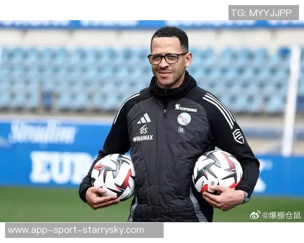 罗塞尼尔谈若昂佩德罗状态起伏的挑战与未来表现的持续性考验